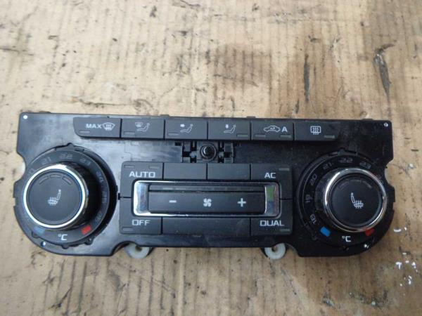 BOUTON DE CHAUFFAGE SKODA OCTAVIA 2 / SUPERB 2 / YETI - Vue 1